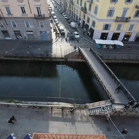 P&d Navigli Via Casale Apartament